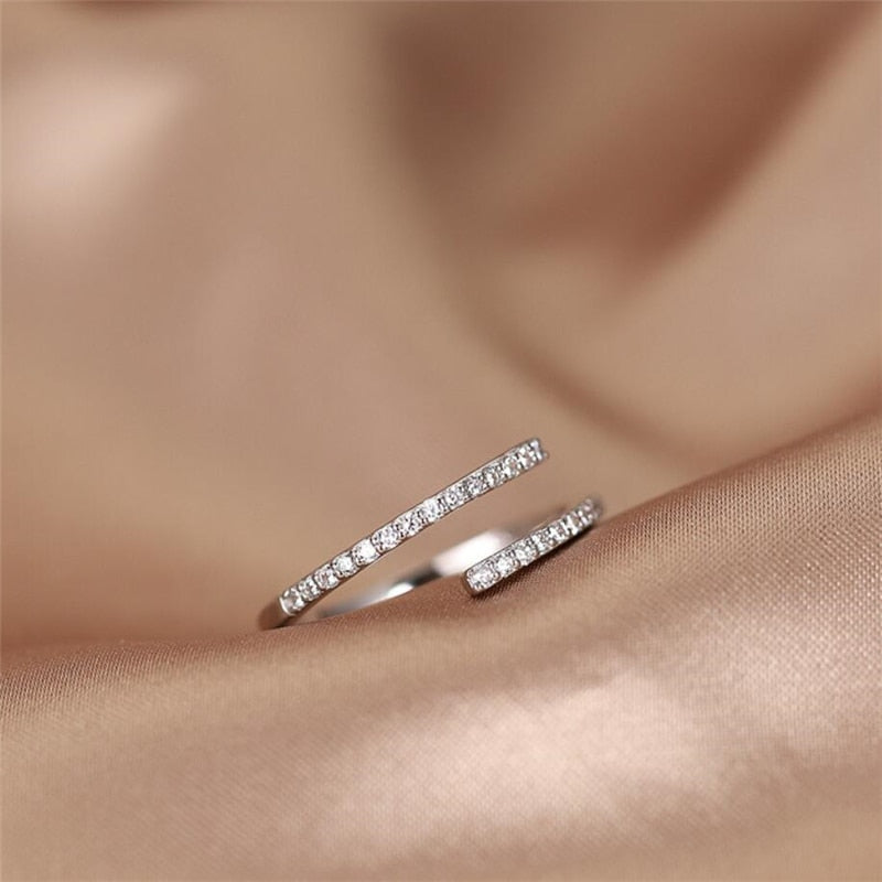 Open ring with zirconia