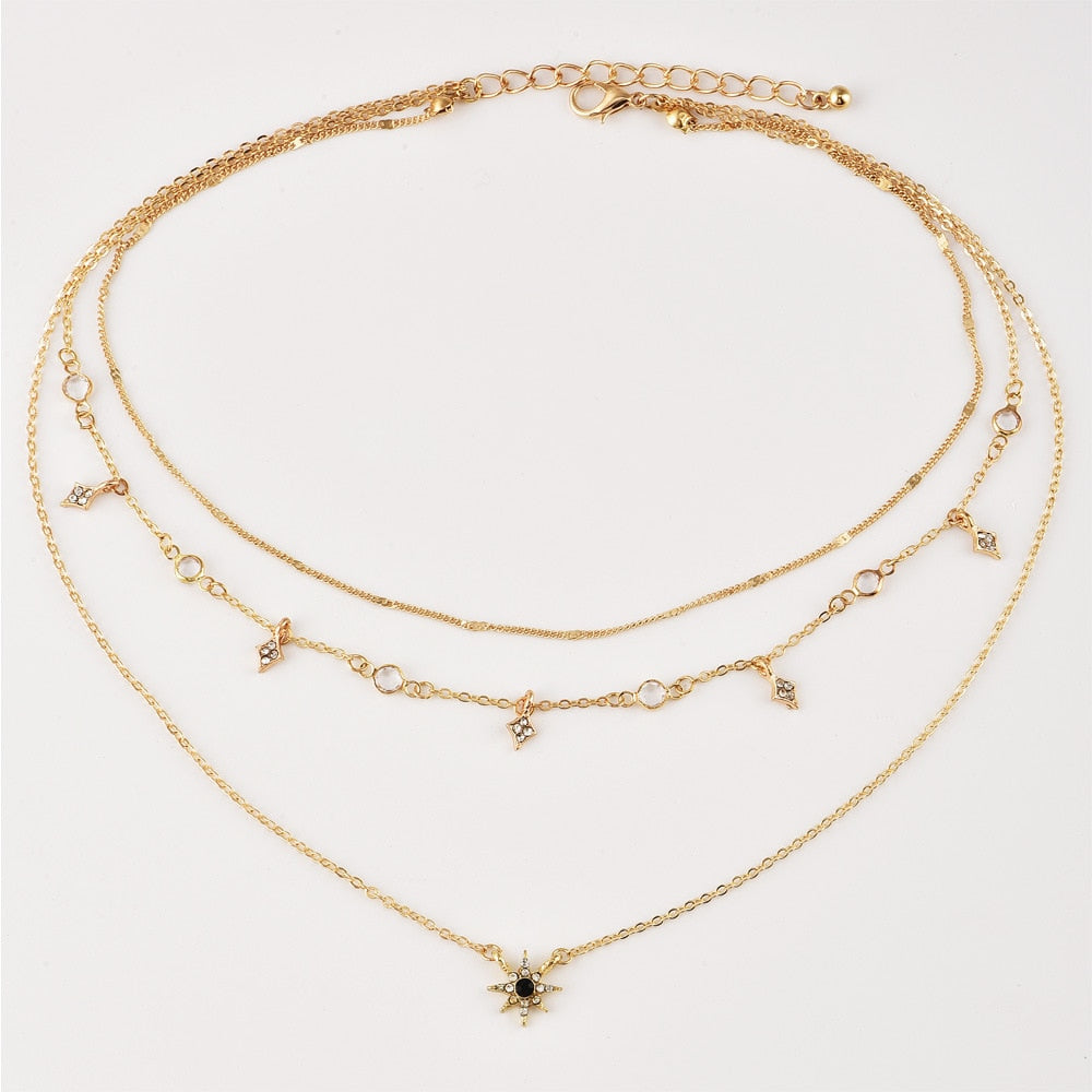 Triple necklace with pendants