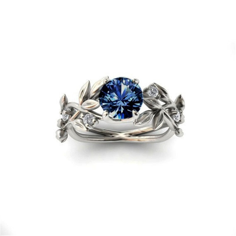 Leaf motif ring