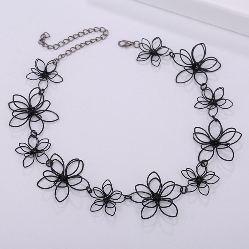 Choker necklace - flowers