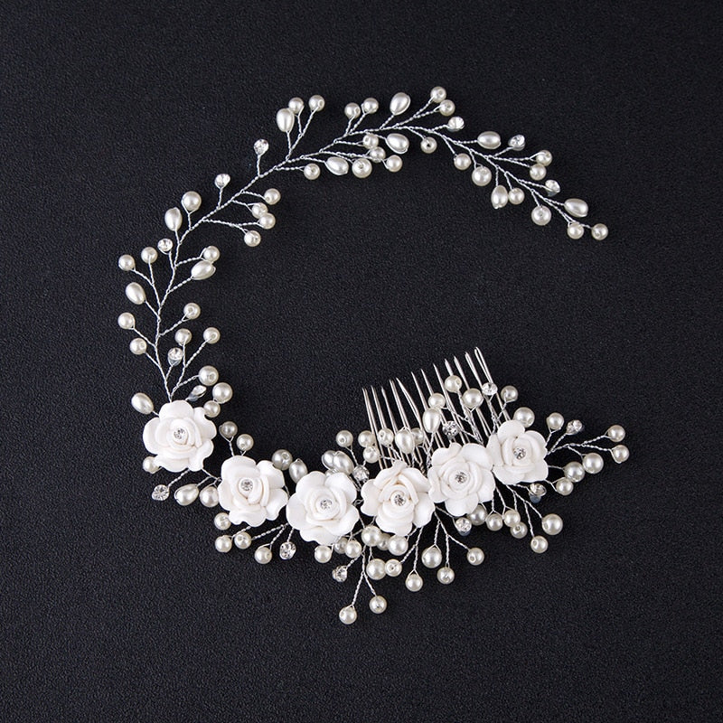 Hairband with roses