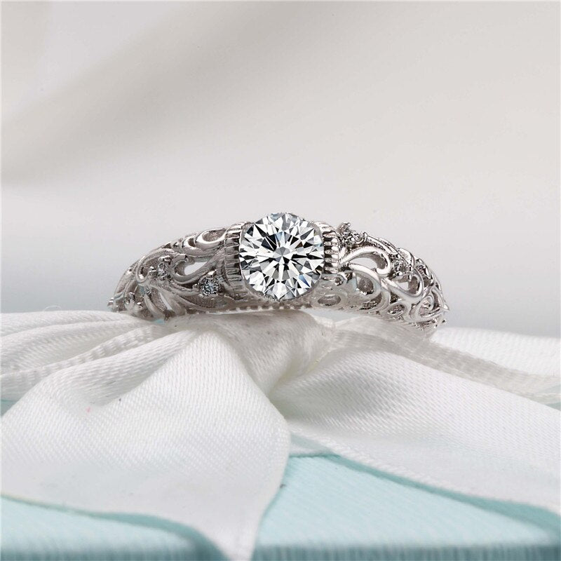 Openwork ring with cubic zirconia