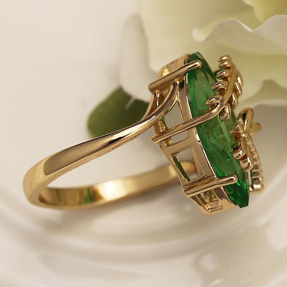 Dragonfly on stone ring