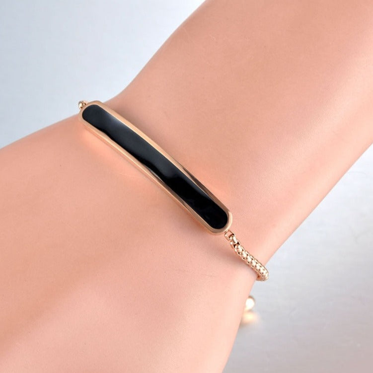 Minimalistic bracelet