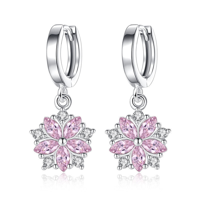 Earrings with a floral motif
