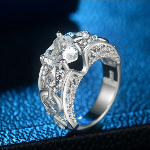 Ring - band with heart