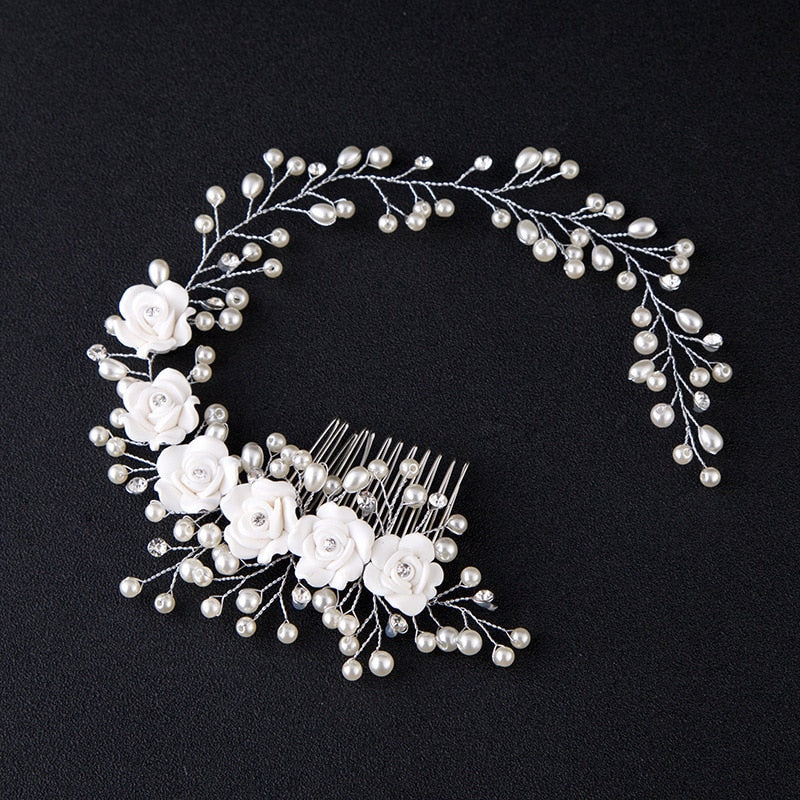 Hairband with roses