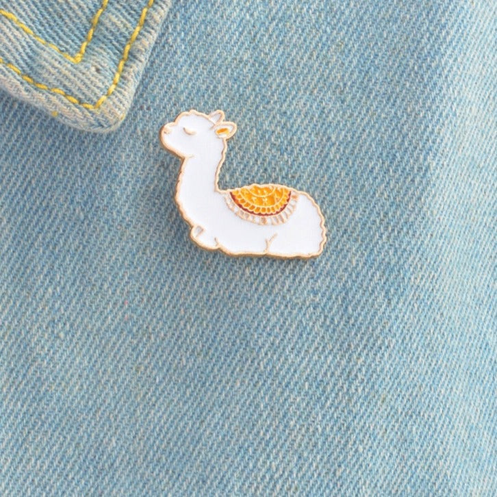 Llama pin