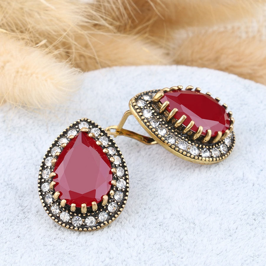 Vintage style earrings