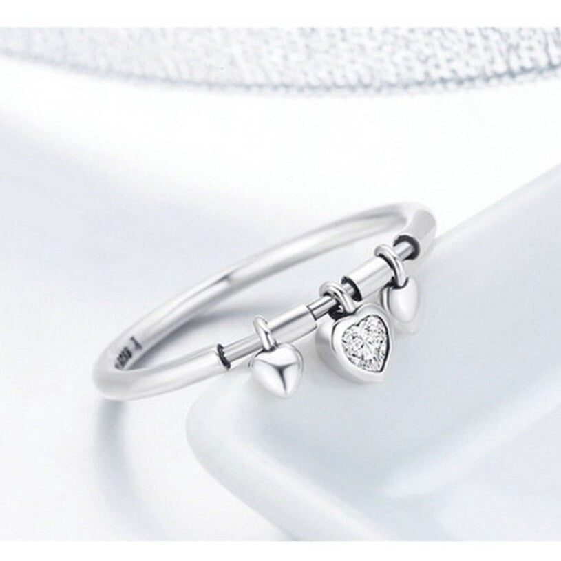 Ring with heart motif