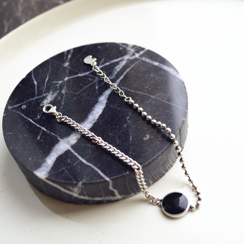 Silver minimalist necklace