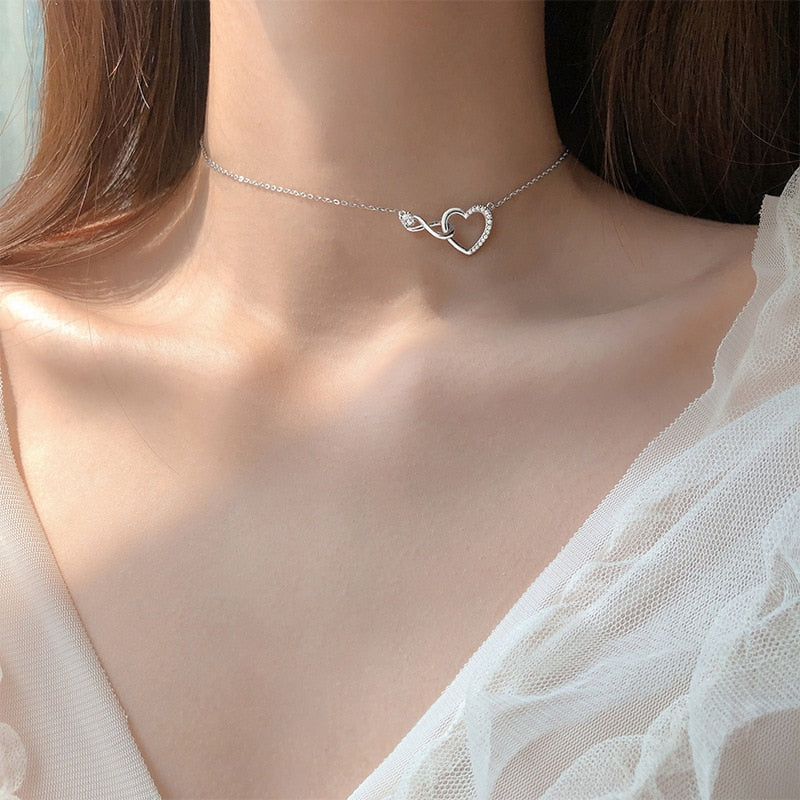 Necklace with zircons - heart