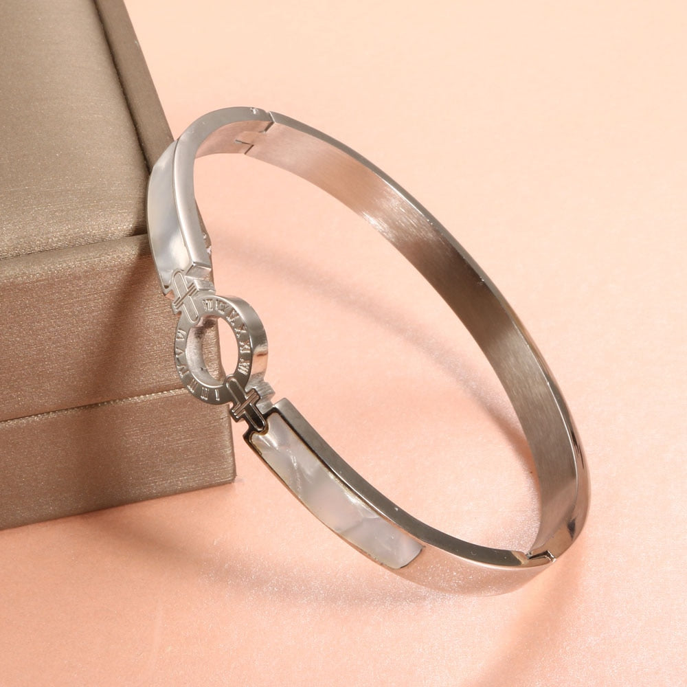 Stainless steel bracelet