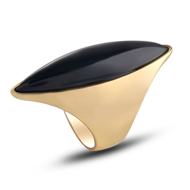 Ring with a longitudinal eyelet