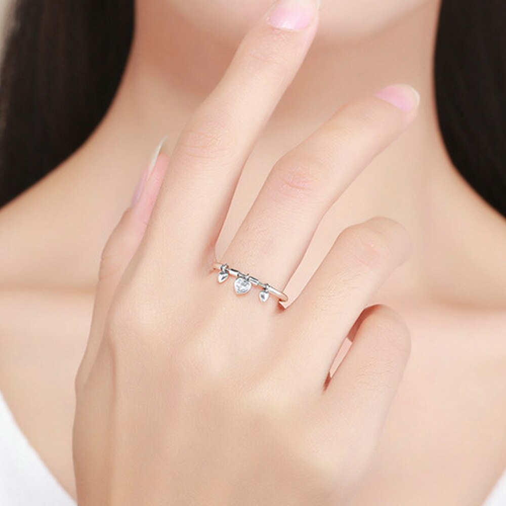 Ring with heart motif