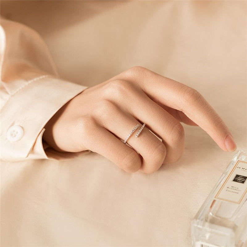 Open ring with zirconia