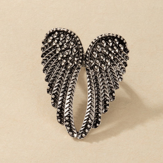 Angel wings ring