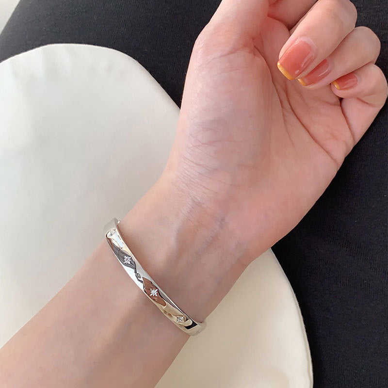 Silver open bracelet