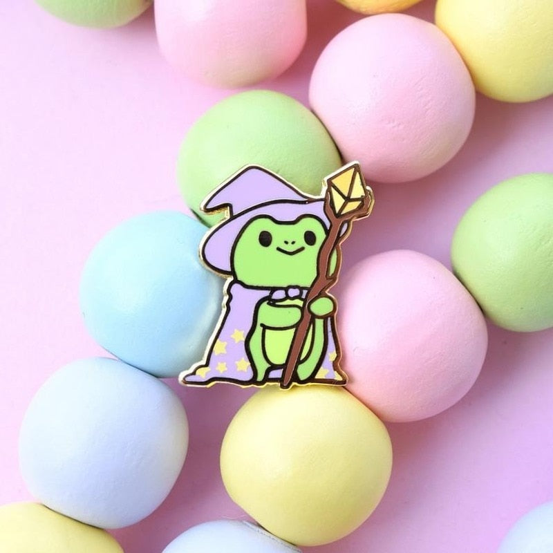Wizard frog pin