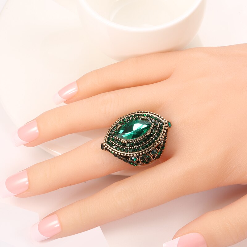 Ring with a large eyelet