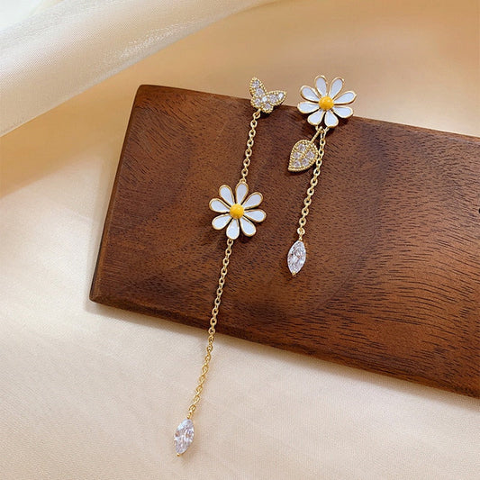 Earrings - daisies
