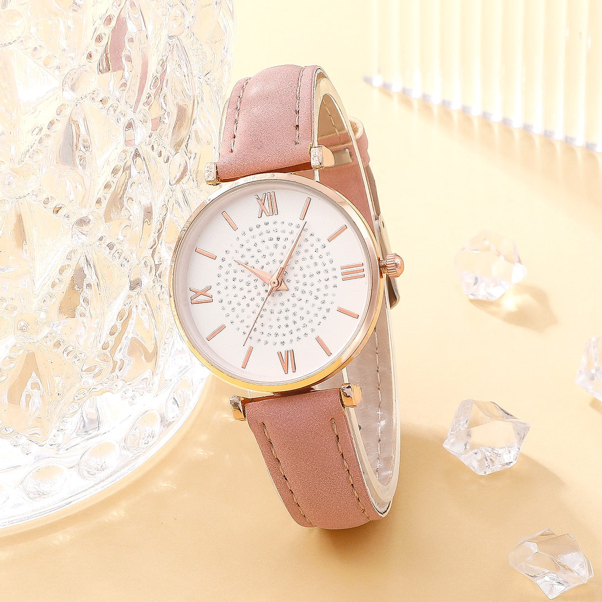 Women's watch with a minimalist motif