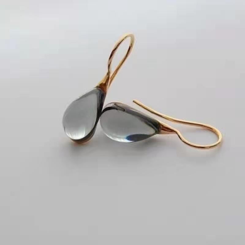 Teardrop earrings