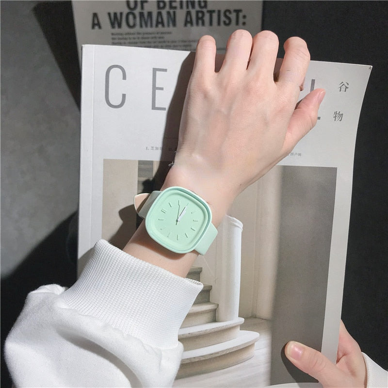Minimalist silicone ladies watch