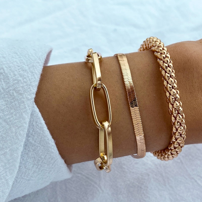Set of bracelets