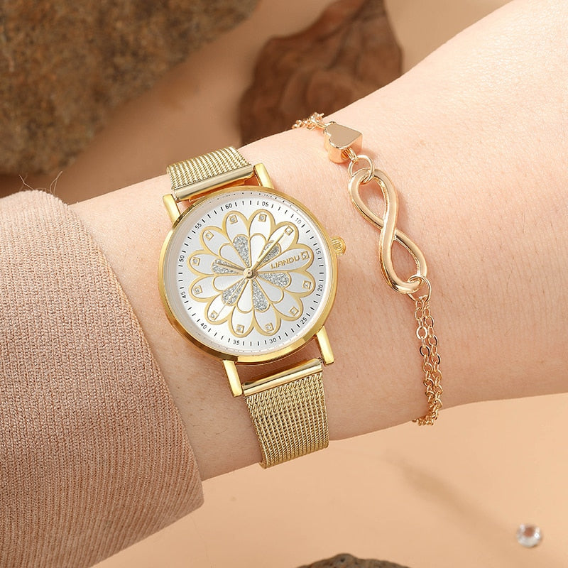 Women's watch with a minimalist bracelet