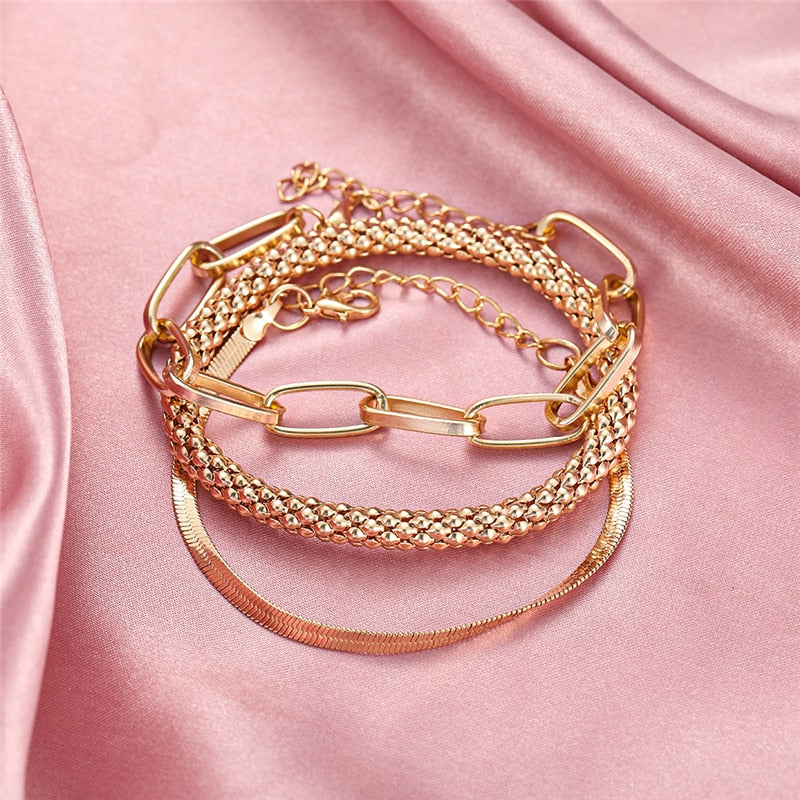 Set of bracelets