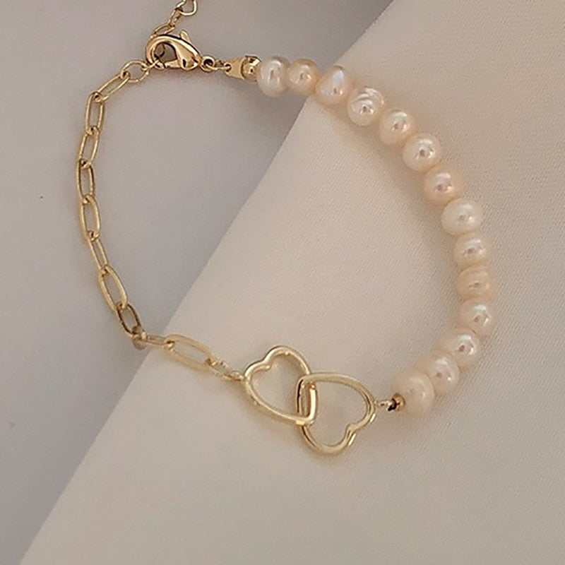 Bracelet with imitation pearls