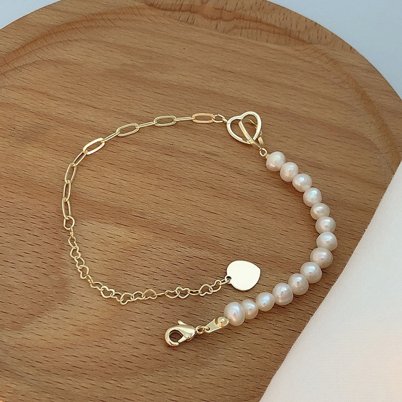 Bracelet with imitation pearls