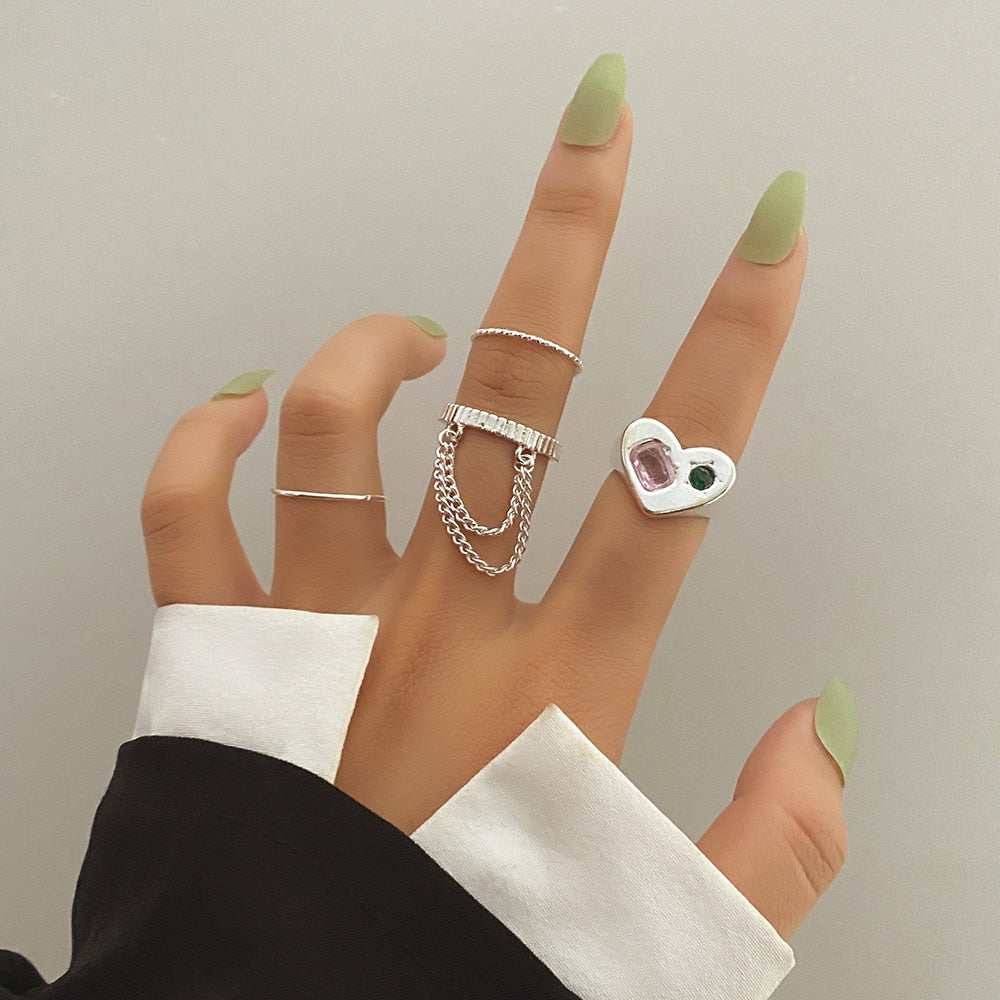 A set of rings