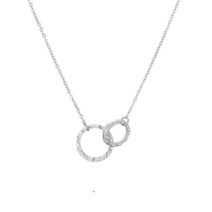 Necklace with a round pendant