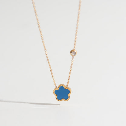 Necklace with colorful flower and zircon