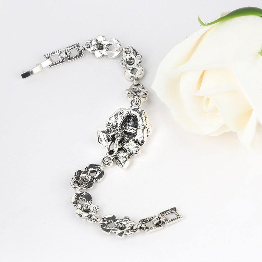 Rose motif bracelet