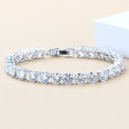 Bracelet with zircons