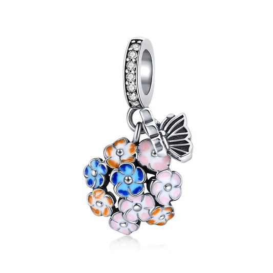 Modular pendant - Butterfly on flowers