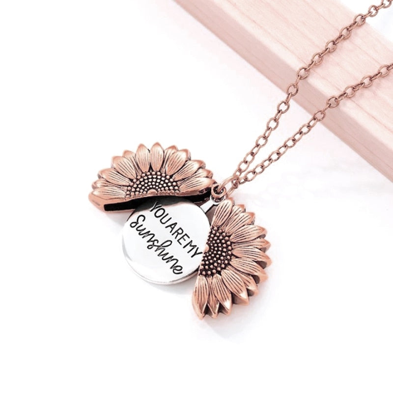 Sunflower necklace with an opening