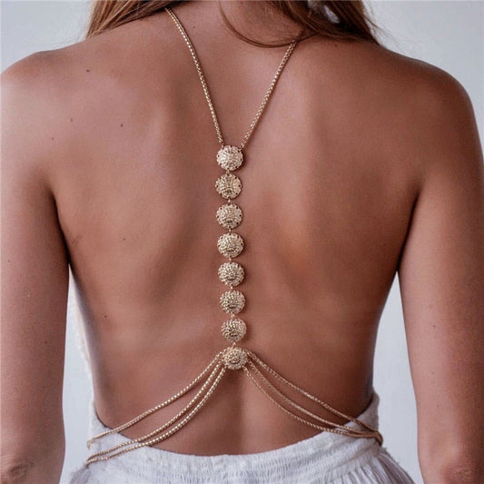 Chest chain with decorative circles