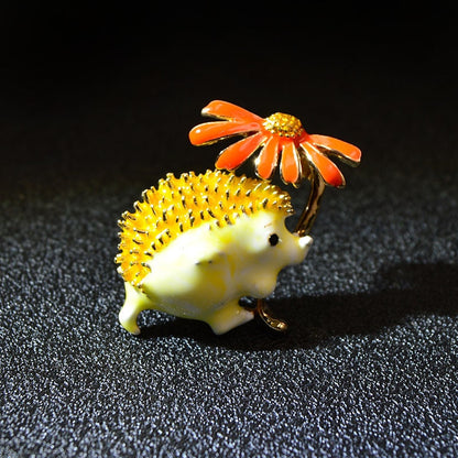 Pin - hedgehog with a flower