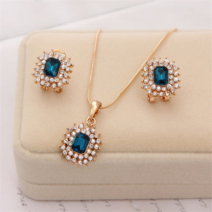 Jewelry set with zirconia