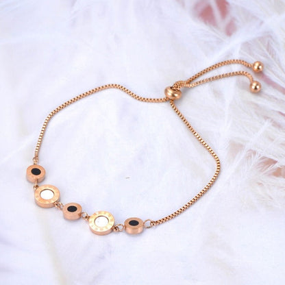 Bracelet with circles