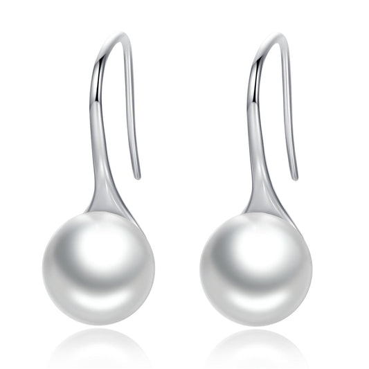 Hanging pearl earrings