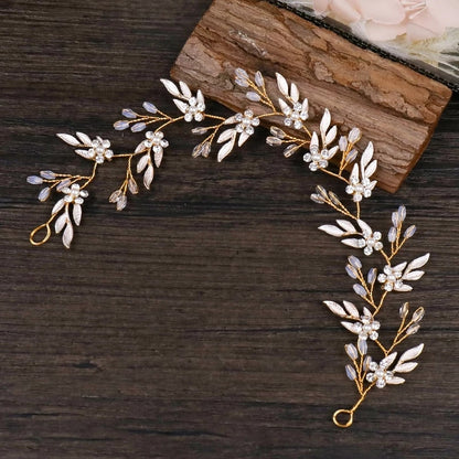 Hairband with leaves