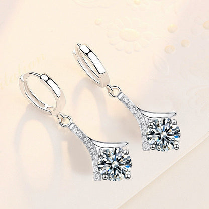 Silver earrings with zircons