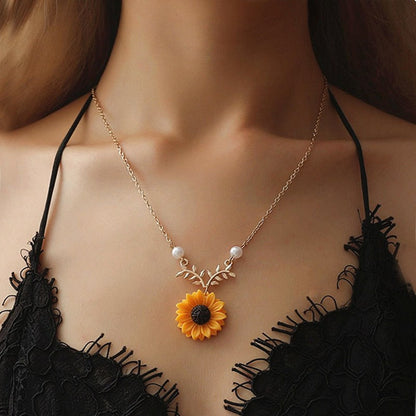 Necklace - sunflower