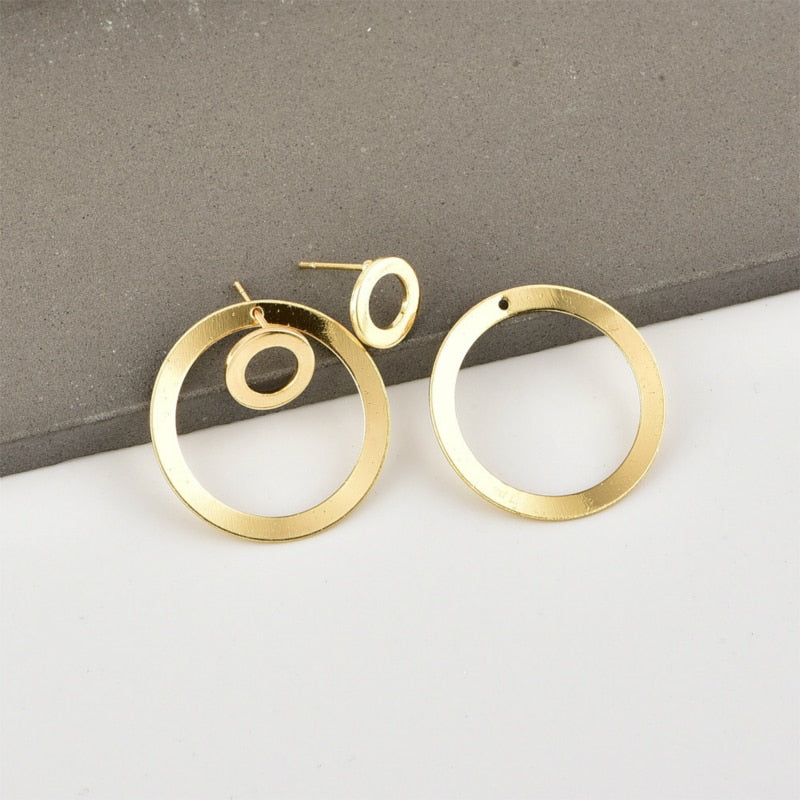 Circle earrings