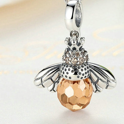 Necklace - Bee